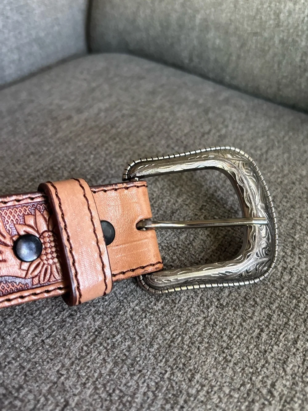 Handmade Mexican Leather Sunflower Embossed Tan Western Belt Silver Tone Buckle